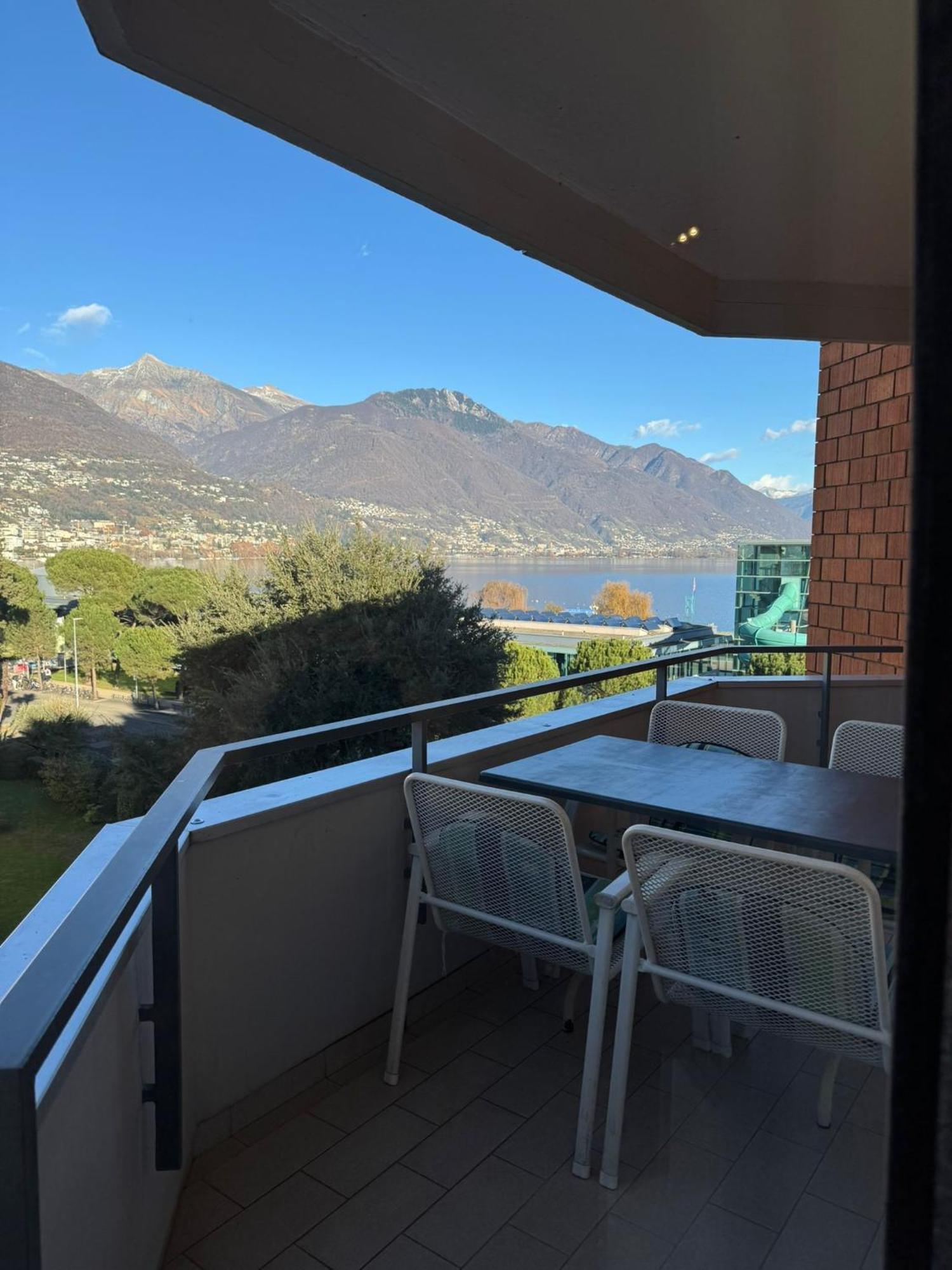 Locarno: Casa Lido Apartment Exterior photo